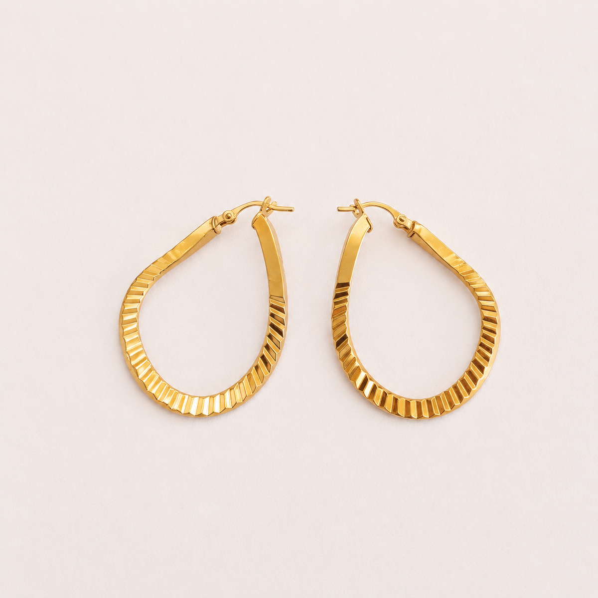 Boucles d'oreilles en or 18 carats - 1,67 g • D'occasion