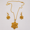 Ensemble Collier et Boucles d'oreilles en or 21 carats - 11,55G